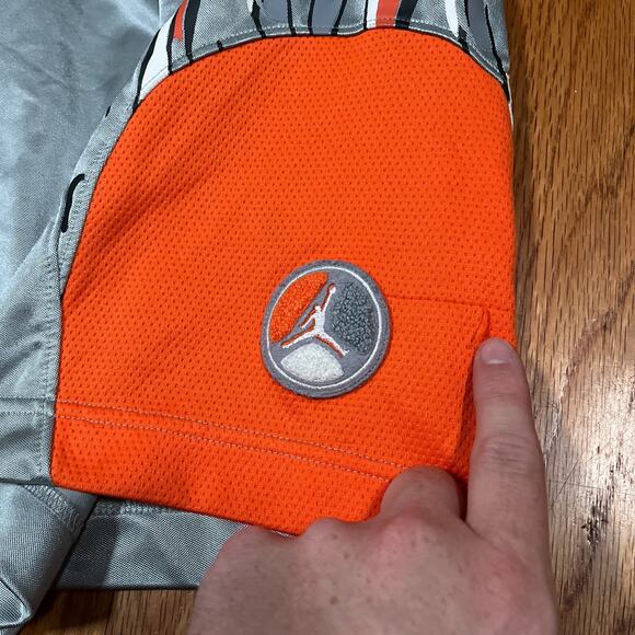 Air Jordan Nike Basketball Dazzle Shorts Silver Orange Medium Rare Y2K - Picture 3 of 12